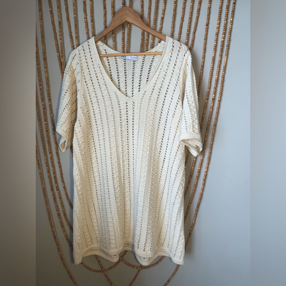Zara Small Knit Crochet Tunic Beige